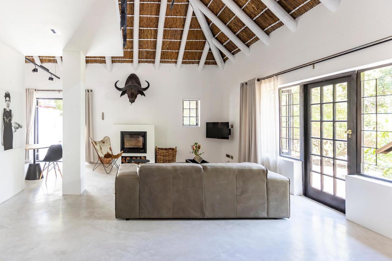 Africa Lodge Сомерсет-Уэст Экстерьер фото